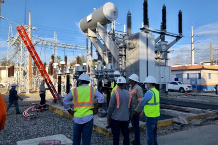 Edesur dice trabaja para restablecer energía eléctrica en sectores afectados en DN