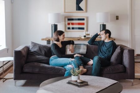 Razones para no mudarte con tu pareja antes del matrimonio