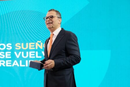 Excel celebra 20 años impulsando que recursos en mercado capitales impacten economía  RD