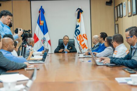 Edesur activa su Plan de Contingencia por el impacto de los efectos del huracán Beryl
